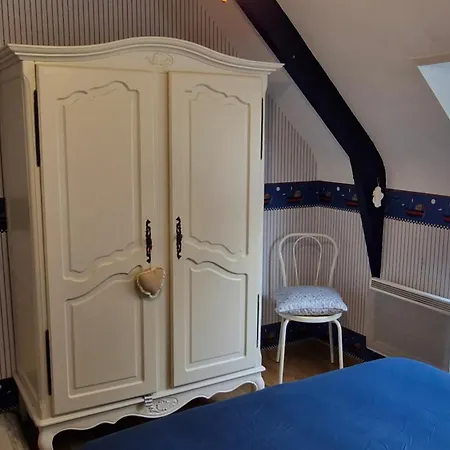 Les Hauts De Saturnin 3*